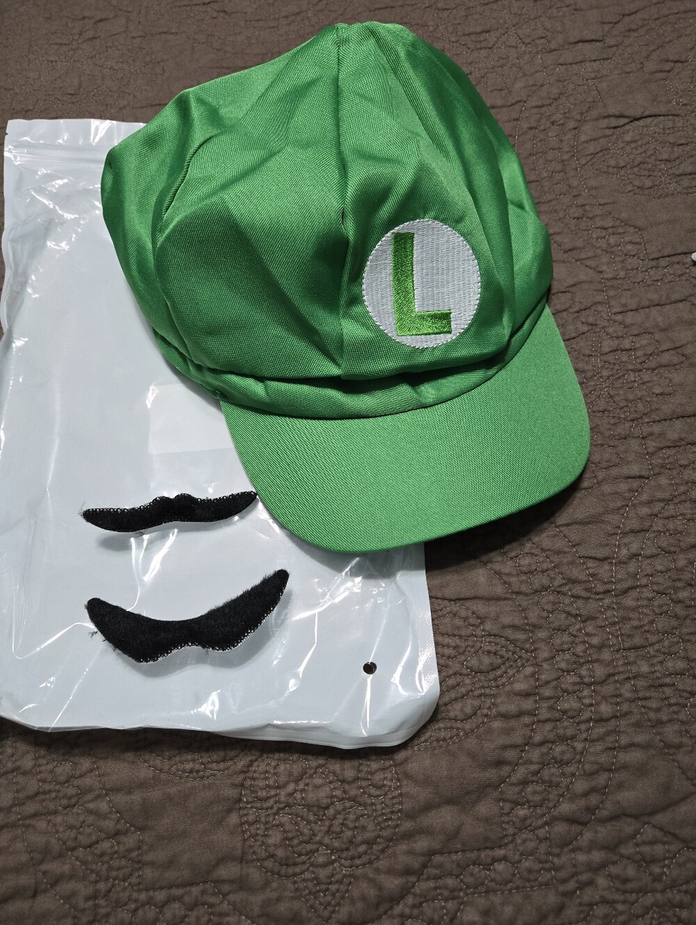 Luigi Deluxe Costume Accessories - Super Mario Brothers Luigi Green Cap, OS